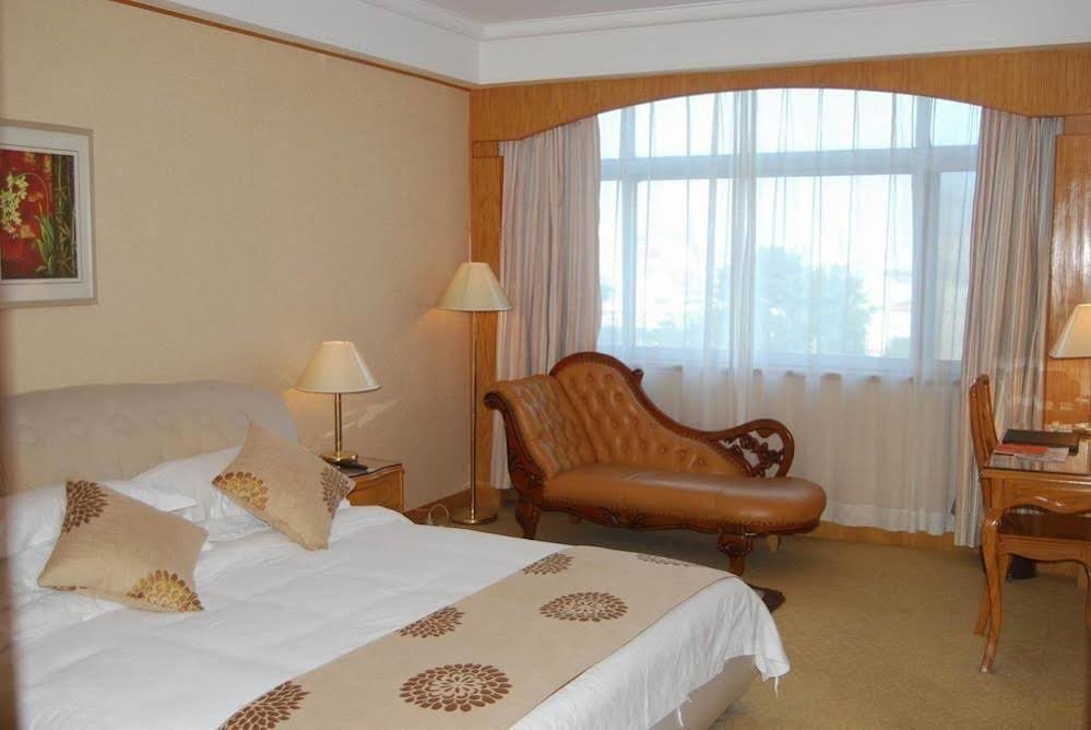 Тайчжоу: Yangtse River Hotel - Jingjiang