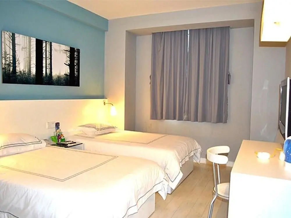 Шэньчжэнь: π Hotels (Shenzhen Dongmen Pedestrian Street)