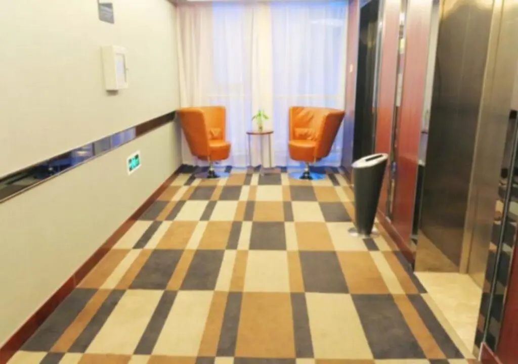 Фучжоу: Metropolo Fuzhou Cangshan