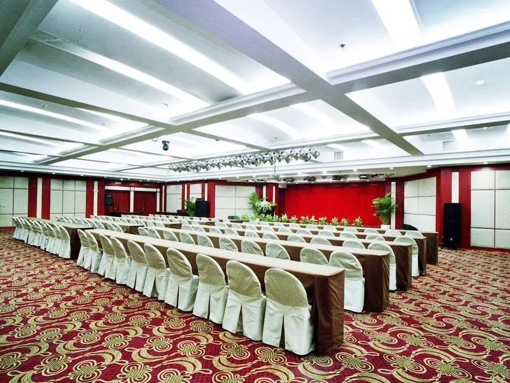 Чунцин: Chuangshiji Hotel - Chongqing