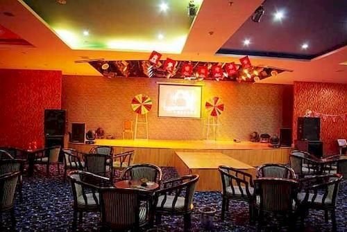 Цзяочжоу: Jiaozuo Xingpeng Zhongzhou Holiday Hotel