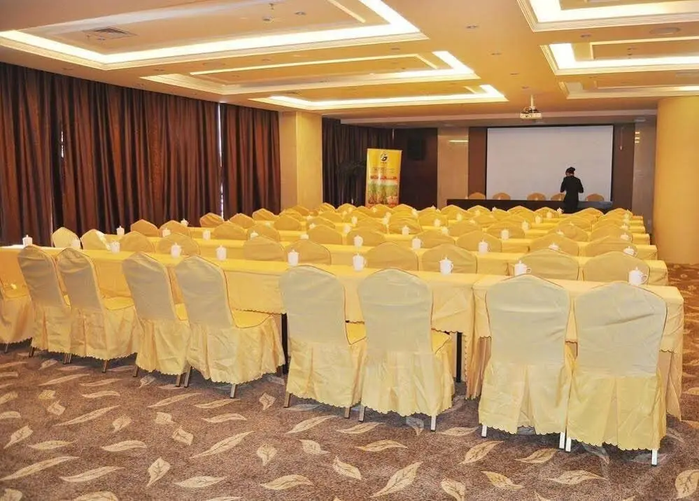 Наньчан: Nanchang Cheng Lake Intercontinental Hotel