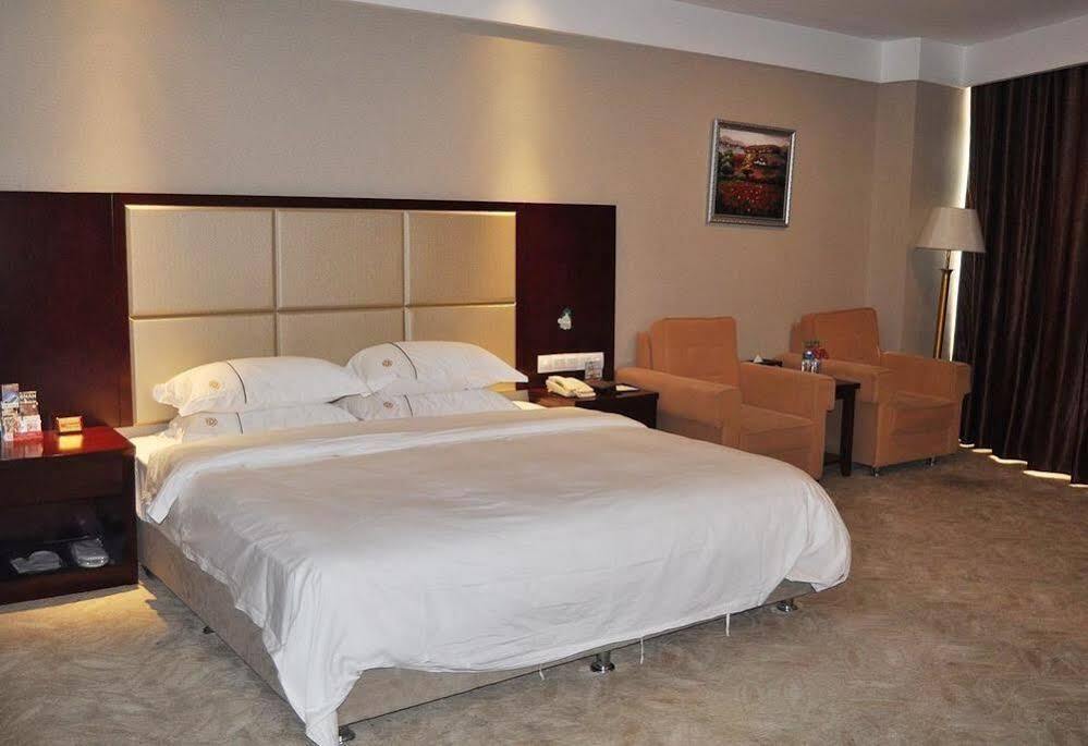 Наньчан: Nanchang Cheng Lake Intercontinental Hotel