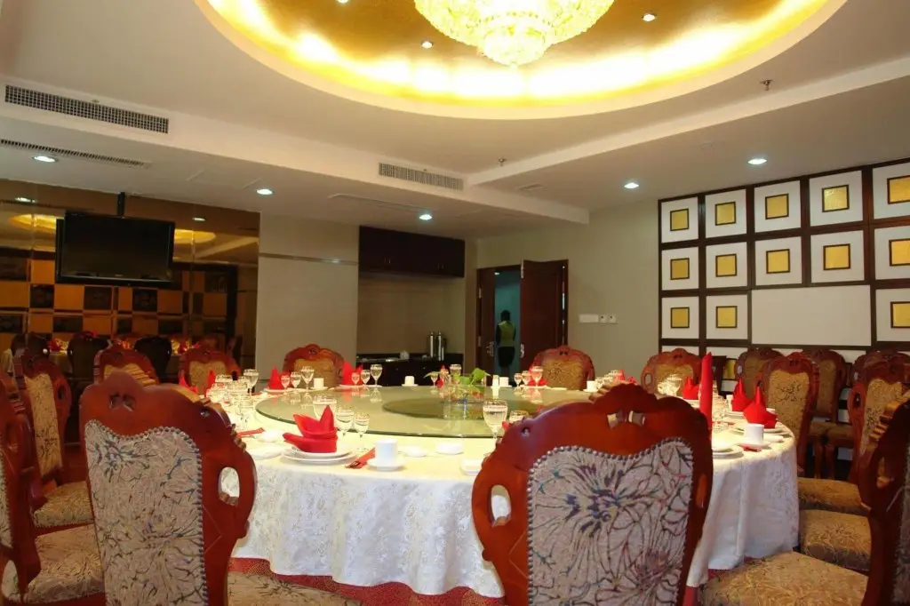 Вэйхай: Weihai Beach Mansion