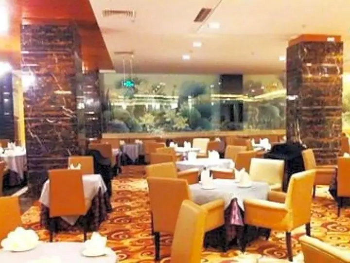 Куньмин: Kunming West Inn