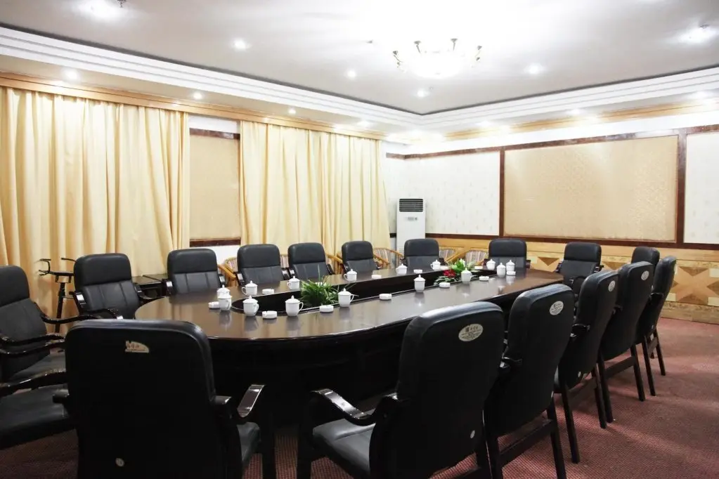 Чжанцзяцзе: Jinzhou Hotel