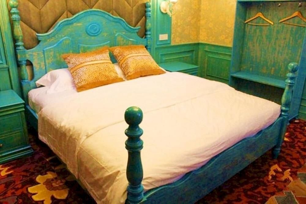 Мяньян: Golf Hotel