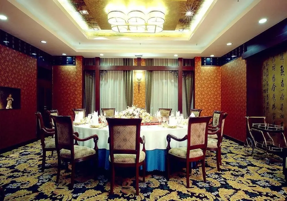 Янчжоу: Wanfei·New Space Hotel (Yangzhou Dongguan Street, Slender West Lake)