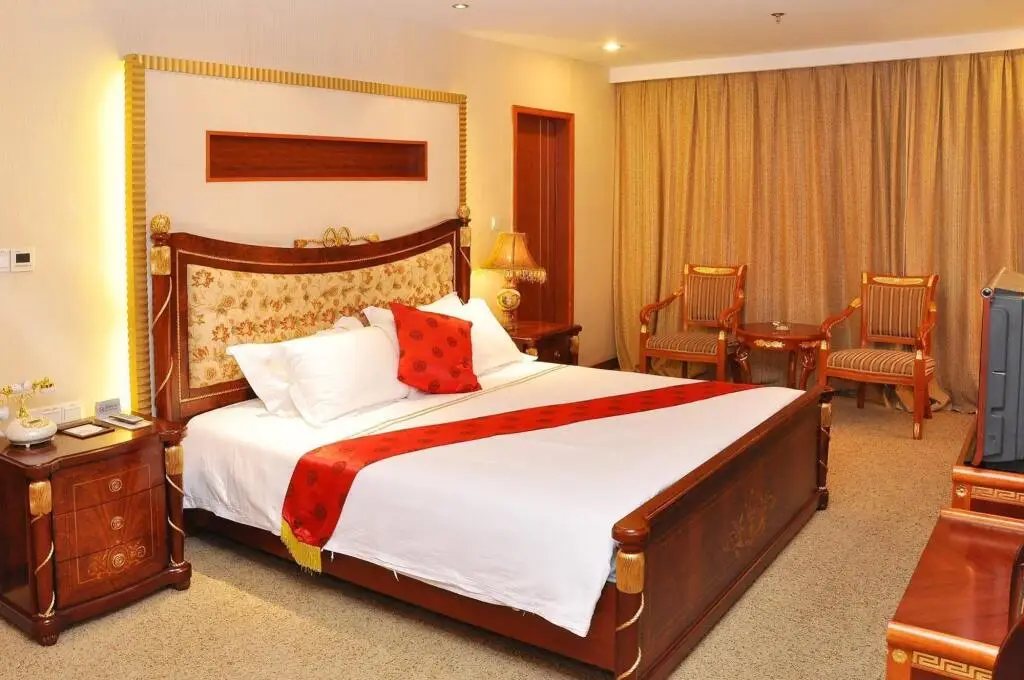 Ухань: Jiulong Hotel - Wuhan