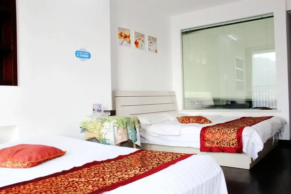 Далянь: Enji Apartment Hotel Bainianhui - Dalian