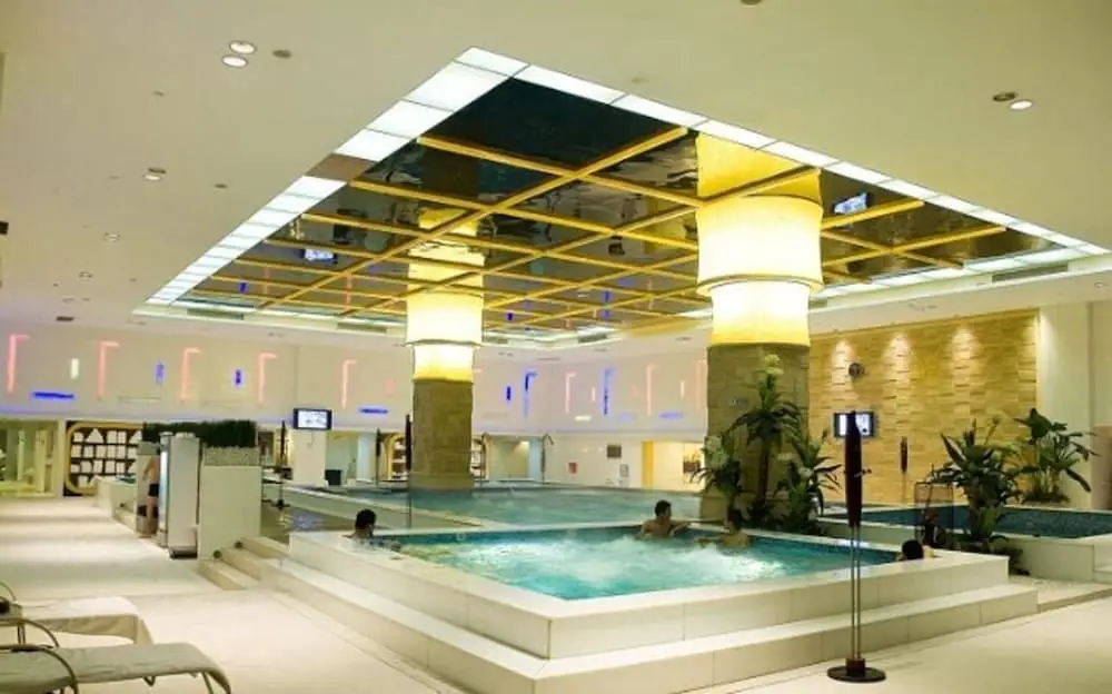 Дунгуань: Dongguan Silver Holiday Inn