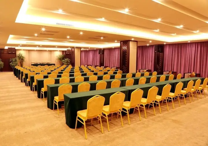 Ухань: Grace Hotel,optics Valley