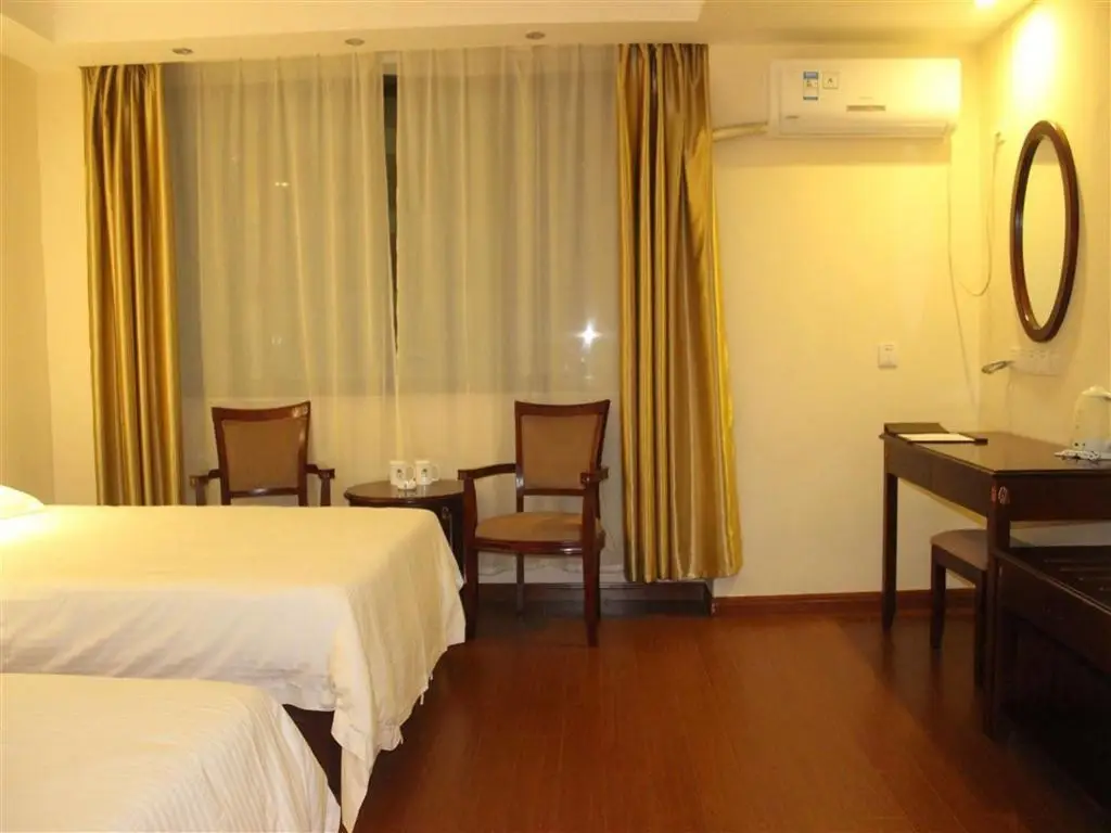 GreenTree Inn (Jiujiang Yanshuiting) — фото 1