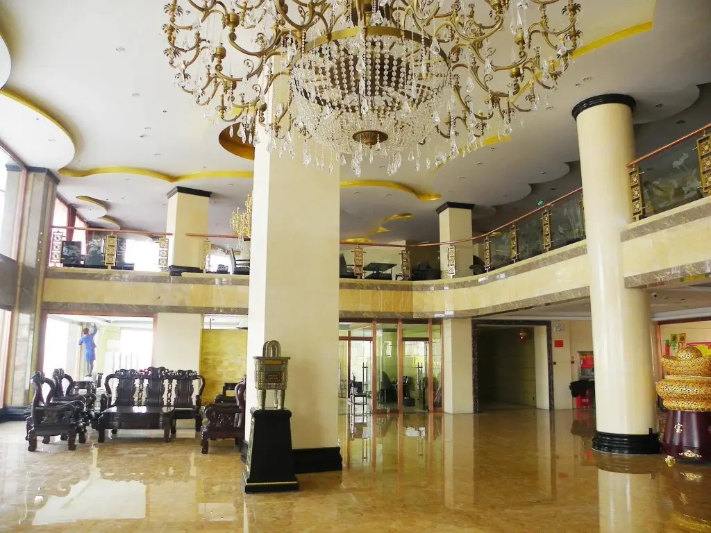 Чжунвэй: Xinhua International Hotel