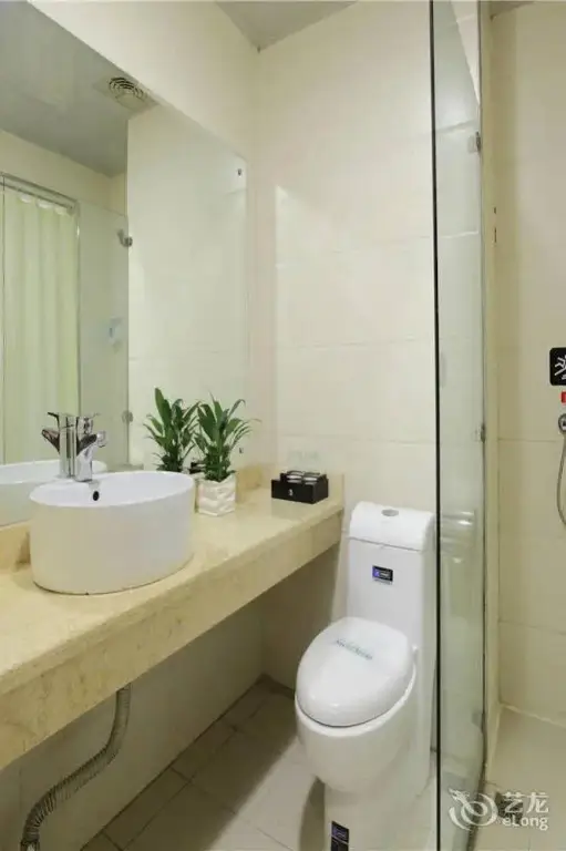 Лючжоу: A Home Hotel Liuzhou Yuejin Road