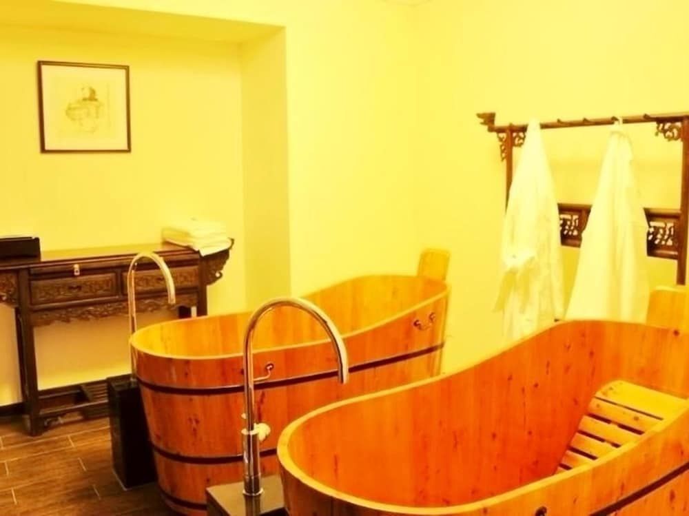 Чэнду: Jianian CEO Holiday Hotel