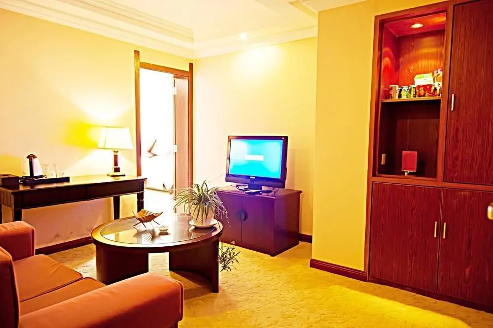Pujing Holiday Hotel - Anji — фото 1