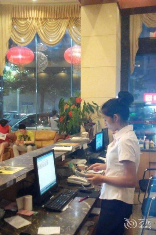 Гуанчжоу: Ximala Business Hotel Huadu - Guangzhou