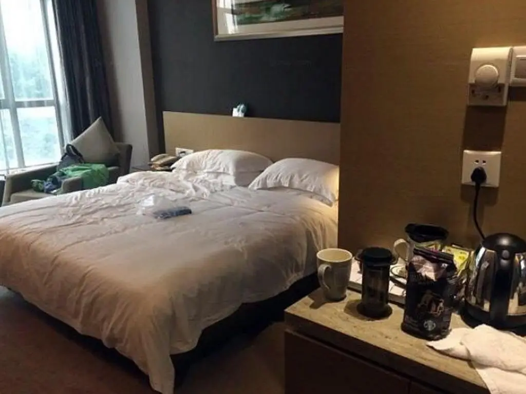 Zixin Four Seasons Hotel — фото 1