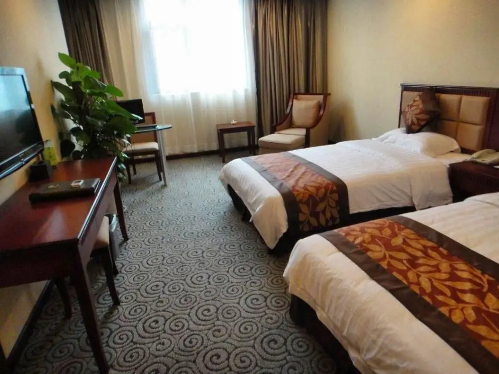 Ухань: vienna hotel (HuaZhong Agricultural University in South Lake Store)