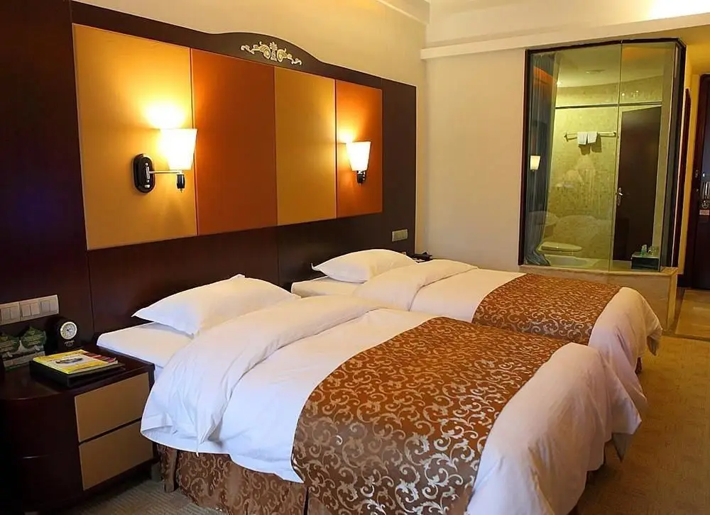 West Lake Garden Hotel — фото 1