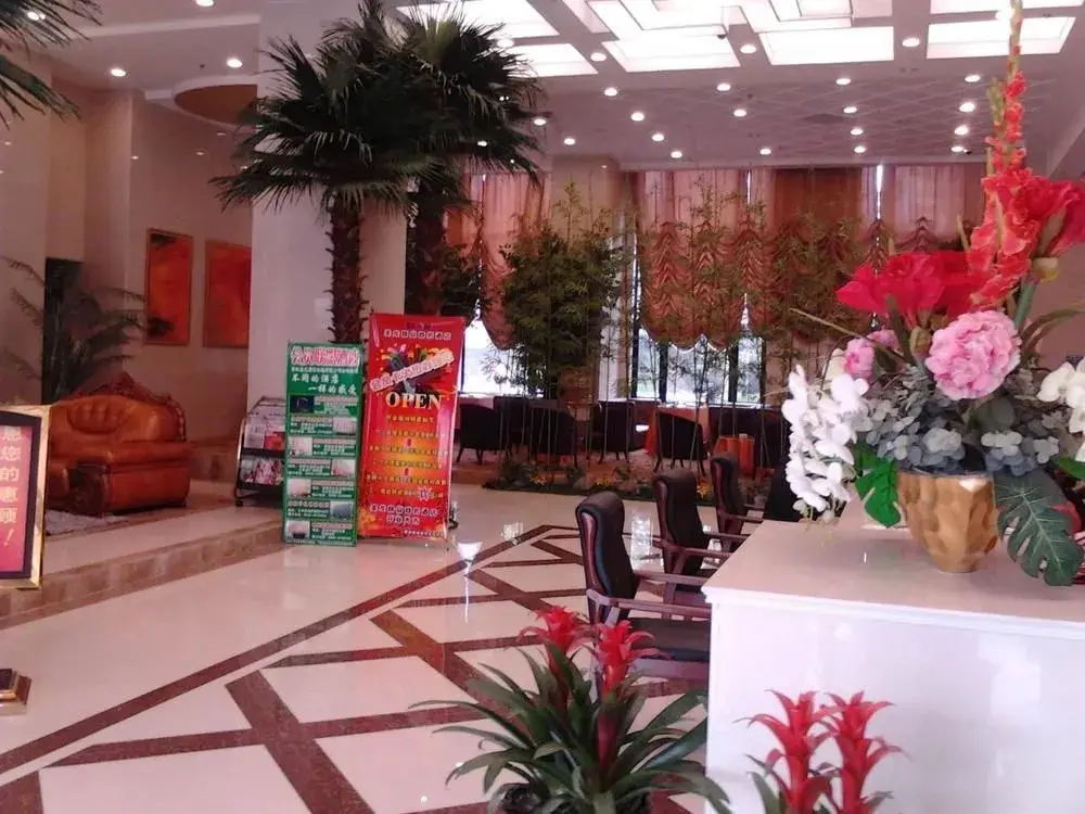 Хэфэй: YHT Healthcare Chain Hotel