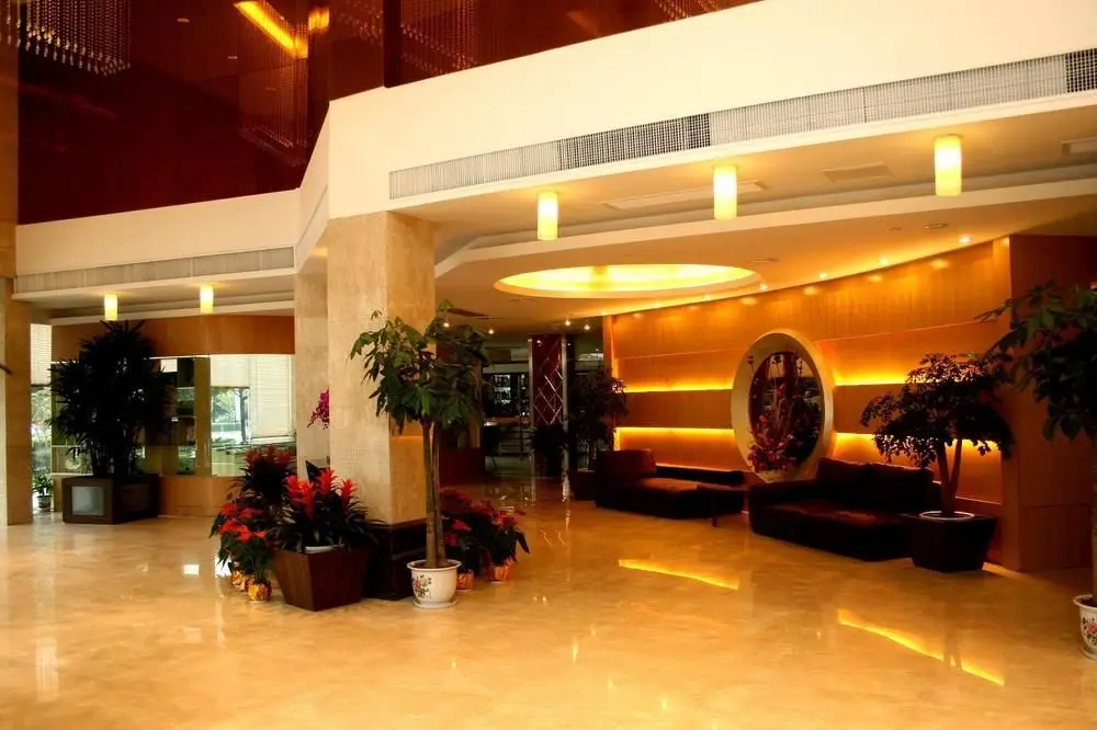 Liyang Milan Fashion Hotel — фото 1