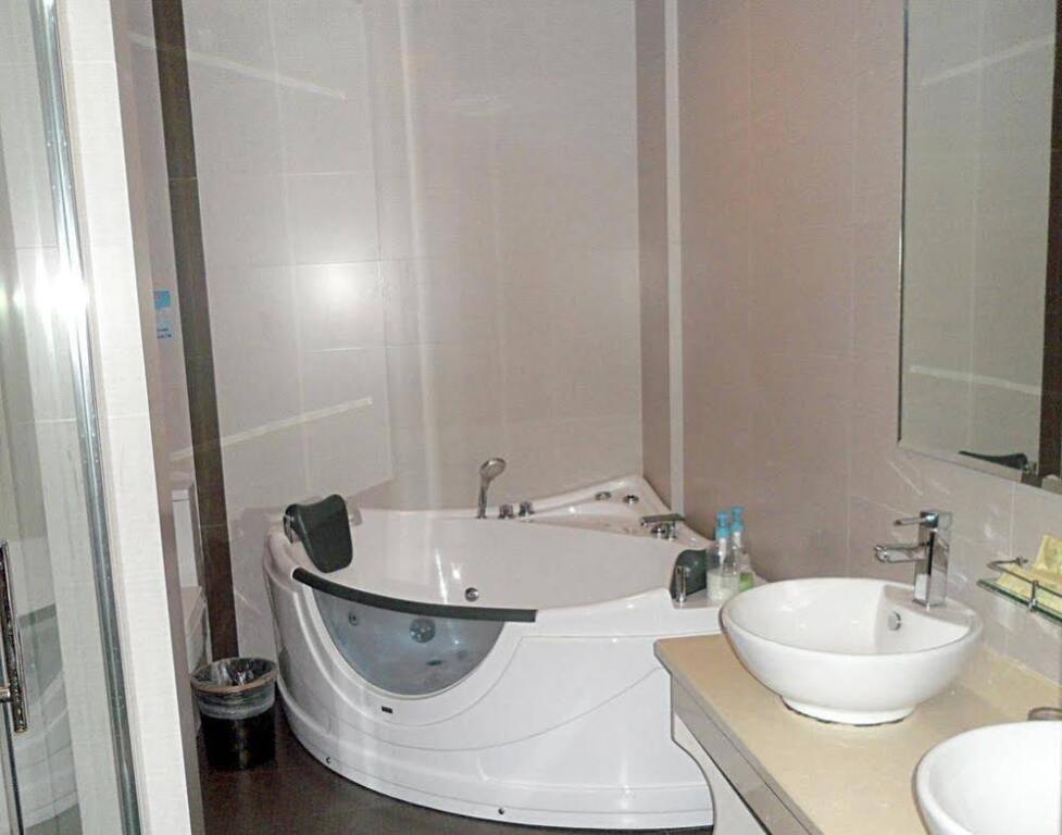 Тайчжоу: Jin Teng Business Hotel