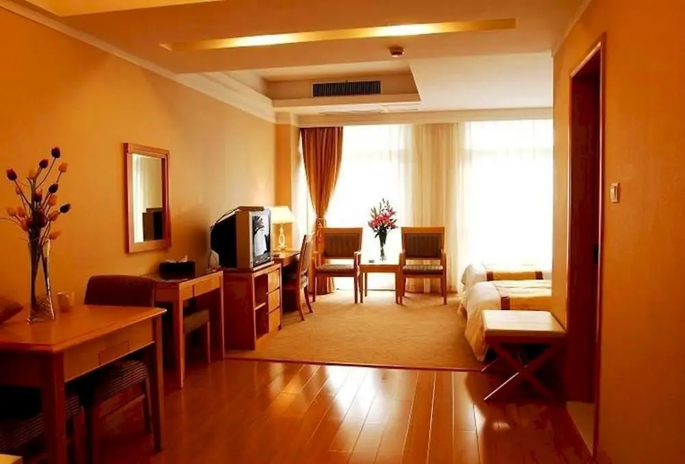 Шаоксинг: Margaret Center Hotel Shaoxing
