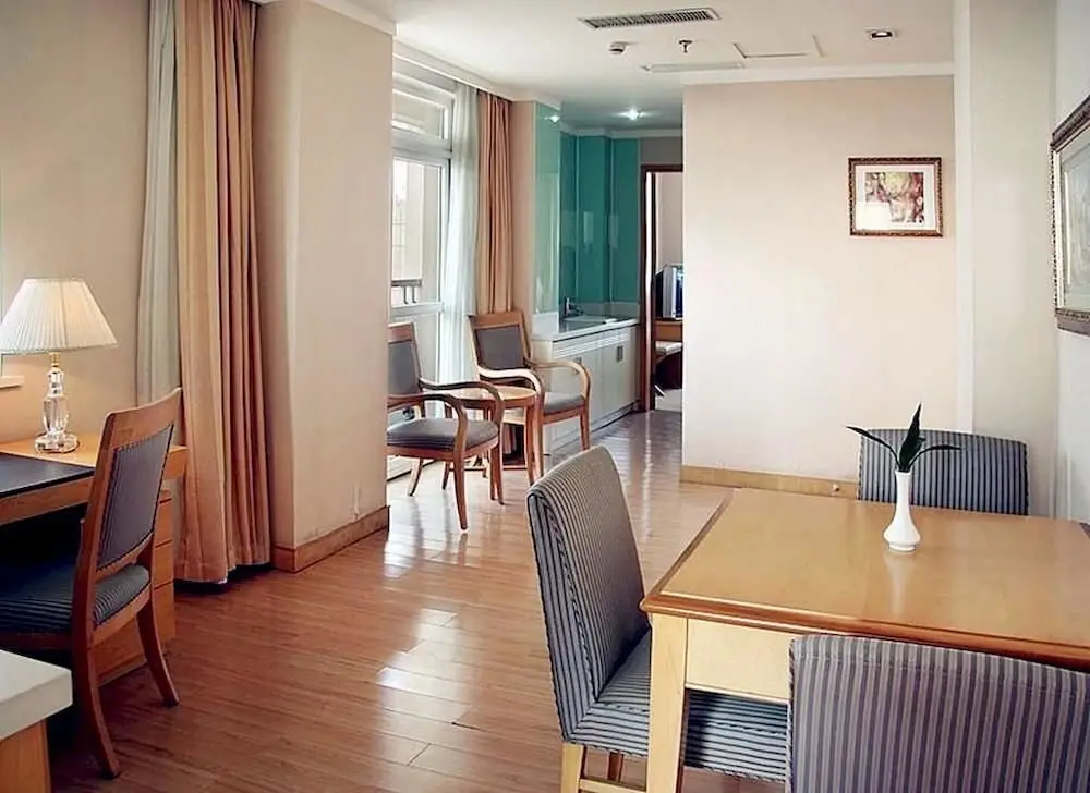 Шаоксинг: Margaret Center Hotel Shaoxing