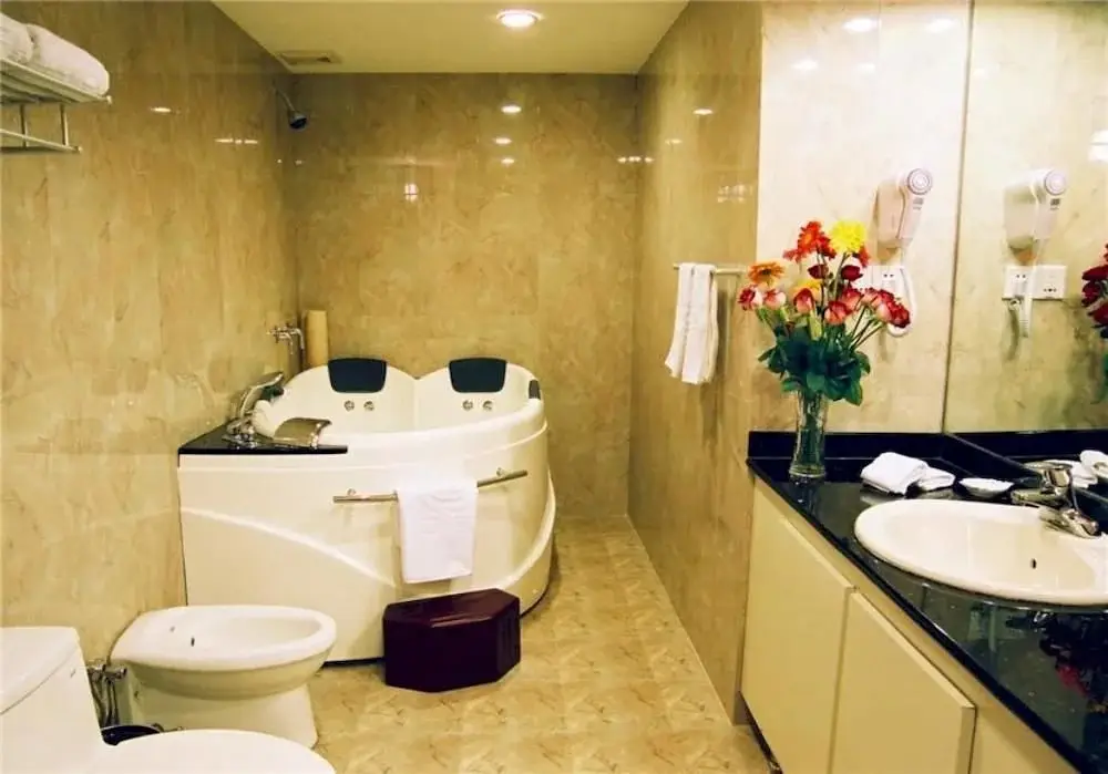 Ying Cheng Xin Di Hotel — фото 1