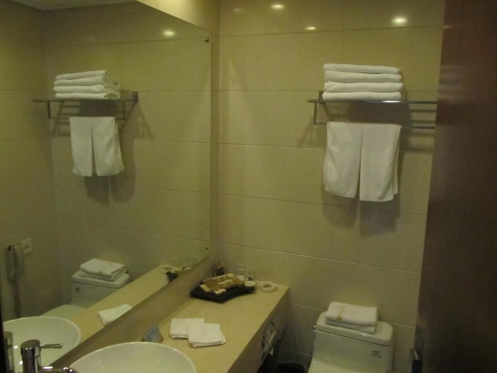 Тайчжоу: 25 Hours Sunshine Hotel