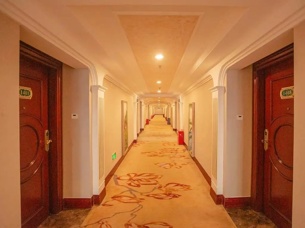 Шэньчжэнь: Vienna Hotel Shenzhen Songgang Liye Road