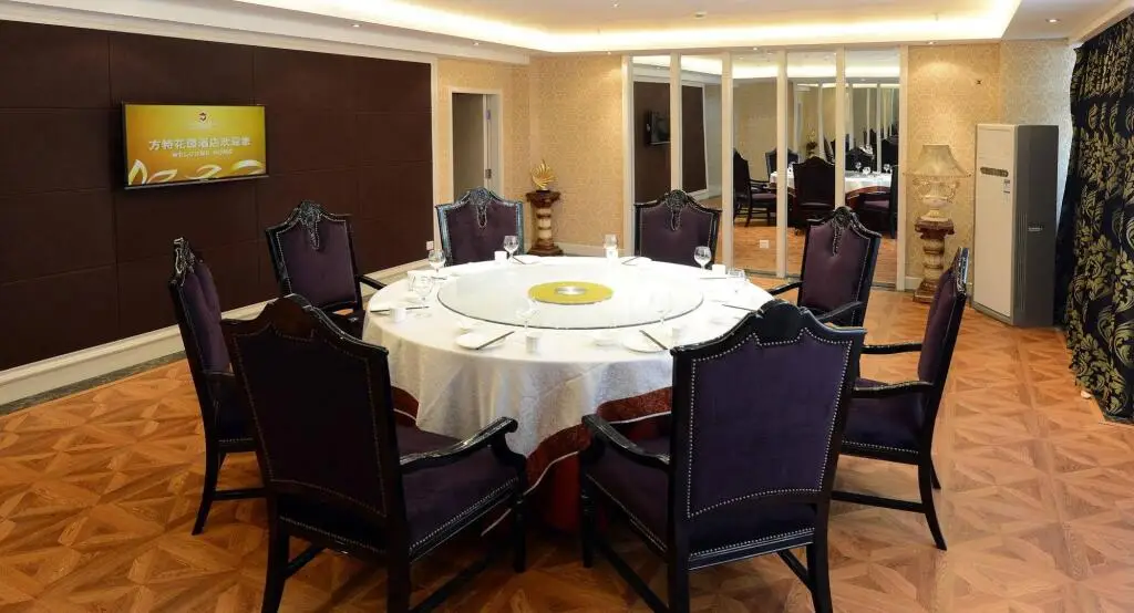Шэньян: Shenyang Fangte Garden Hotel