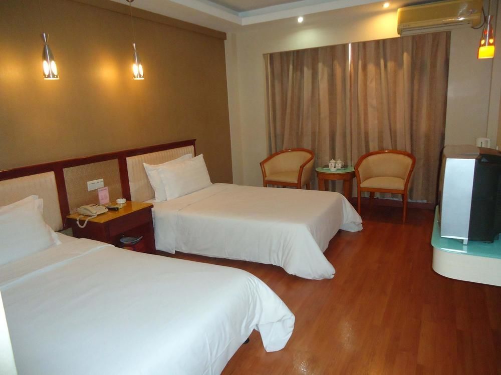 Шэньчжэнь: West Lake Hotel