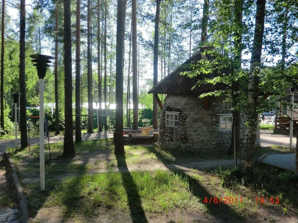 Комарово: Wigwam Motel
