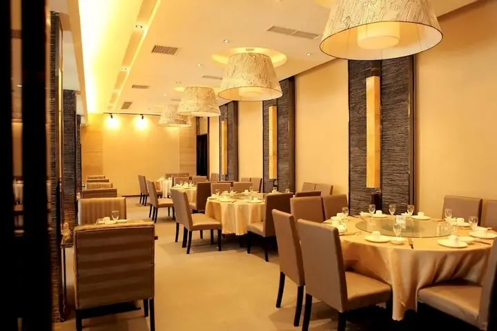 Ханчжоу: New Year Jubilee Hotel