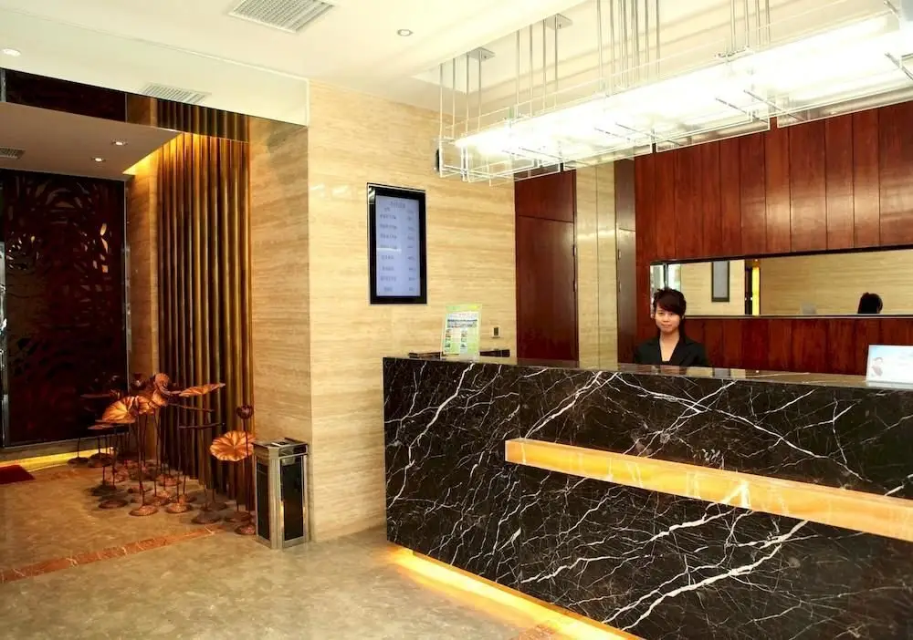 Ханчжоу: New Year Jubilee Hotel