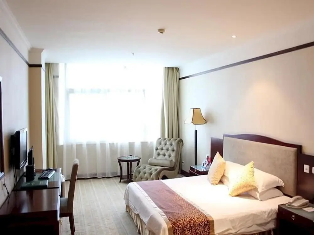 Хуайнань: Huainan Guibinlou International Hotel