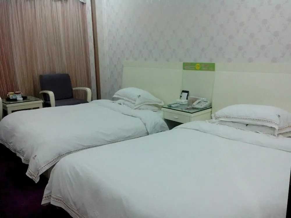 Тайчжоу: Jingjiang Shuiyue Qinghua Hotel