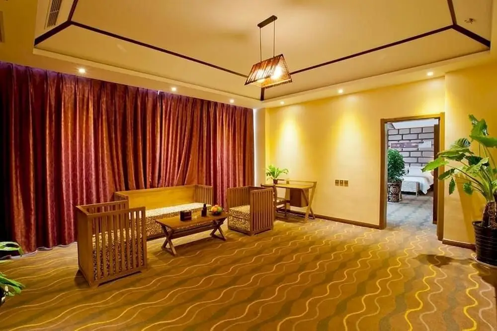 Shengfeite Garden Hotel — фото 1