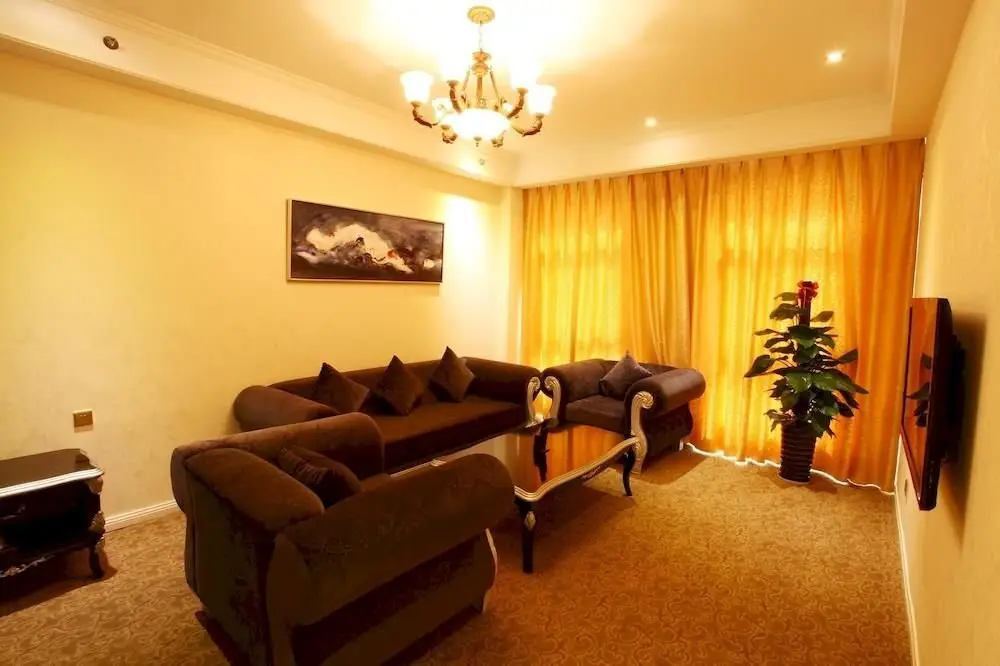 Чжэнчжоу: Shengfeite Garden Hotel