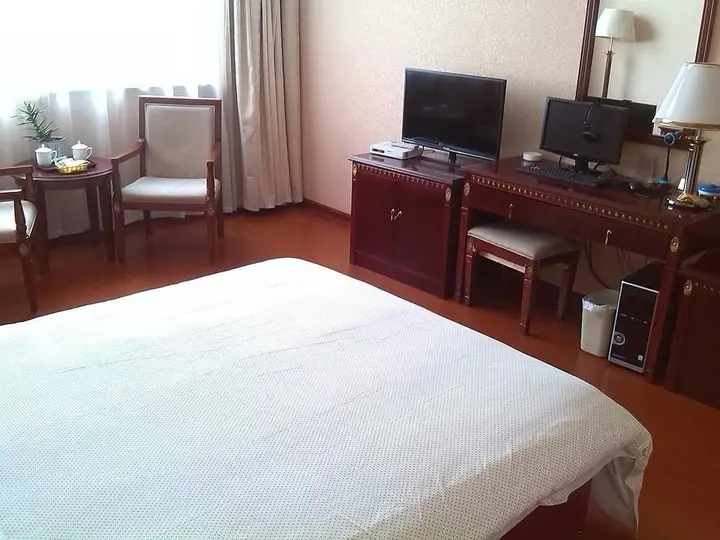 Сюйчжоу: Guiyuan Holiday Hotel