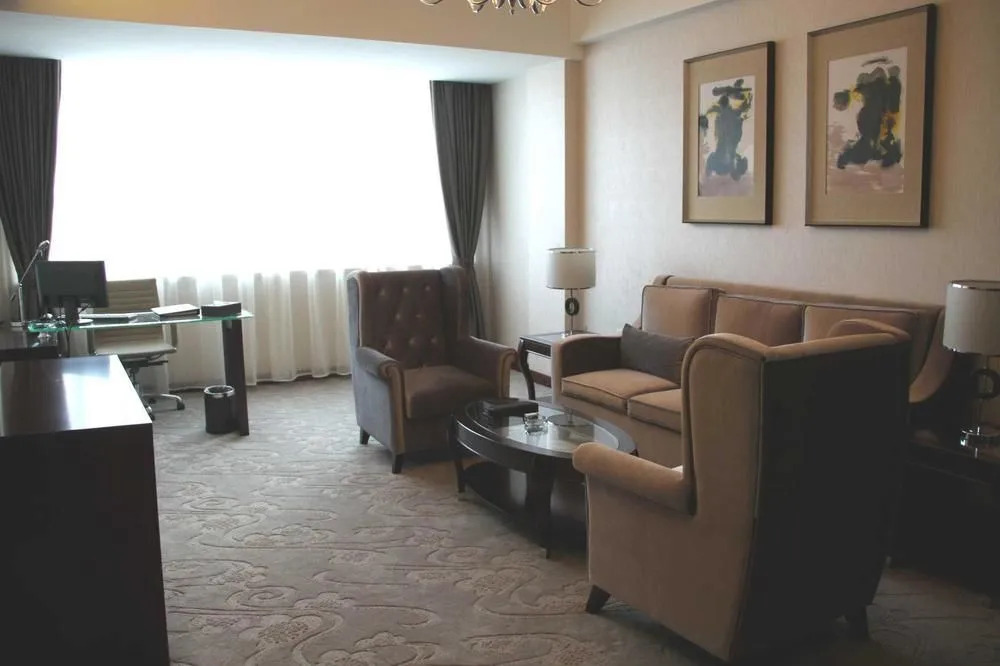 Циндао: Hongcheng Yuehai Hotel - Qingdao