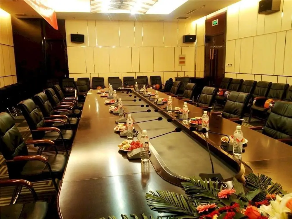 Санменксиа: Zhongzhou International Hotel
