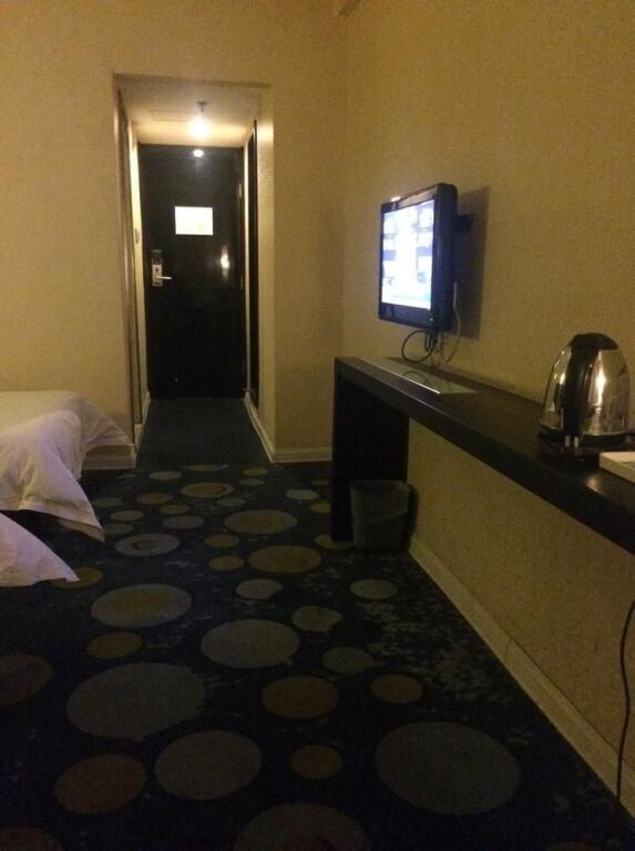 Чжэнчжоу: Jiutian Fashion Hotel (Zhengzhou Dashi Bridge)