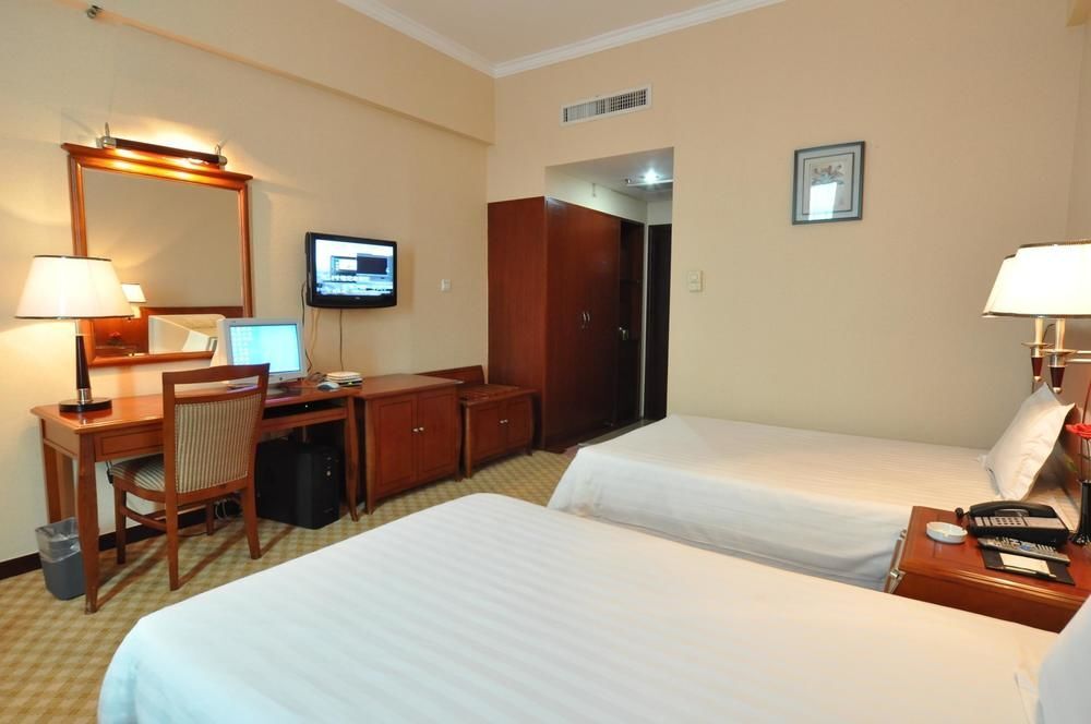 Маоминг: Jia Yan Hotel