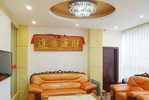 Гуйлинь: Jingfeng Business Hotel
