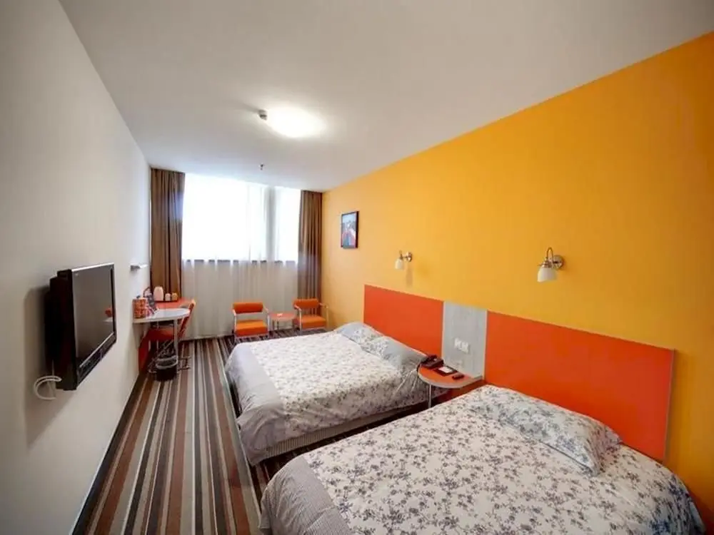 Уси: Motel 168