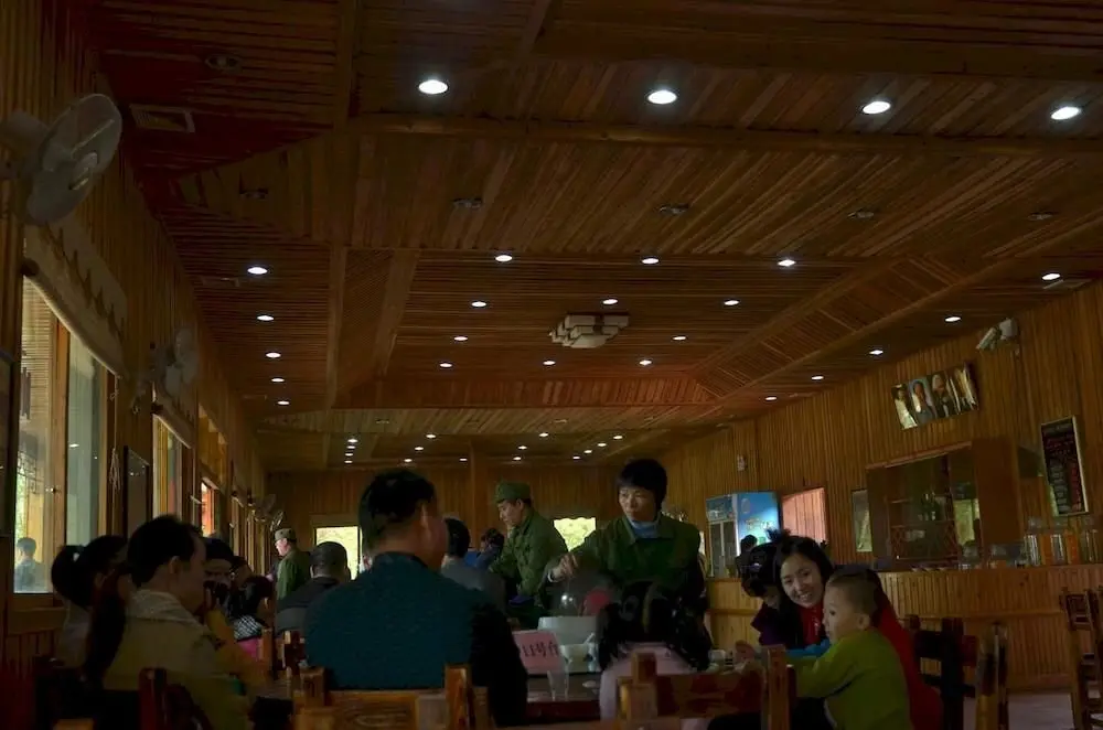 Мейчжу: Zhiqing Tribe-longfei Resorts